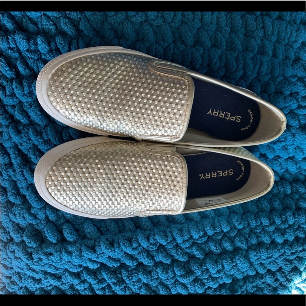 Slip on Sperry’s